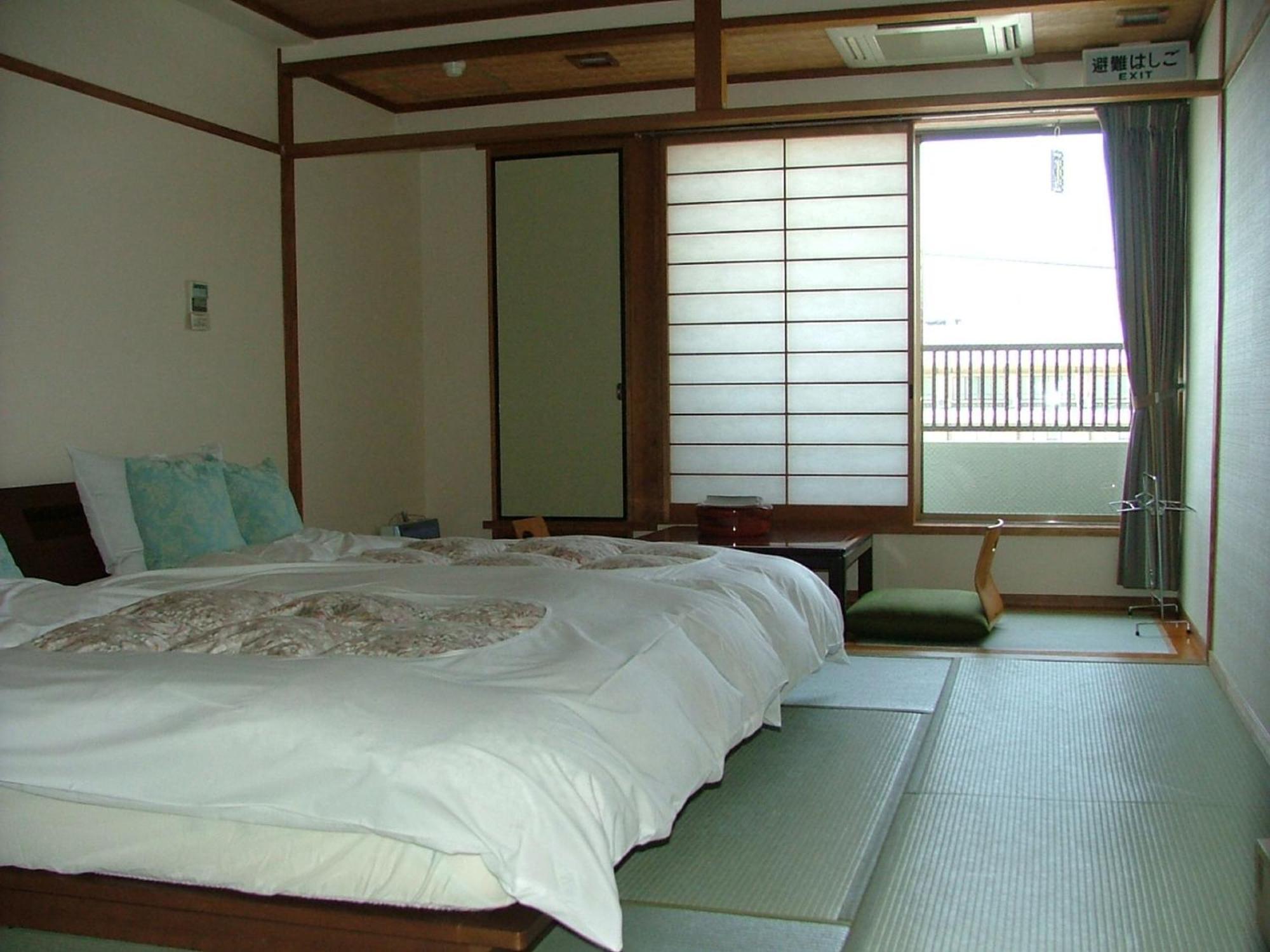 Miyajima Hotel New Kotobuki Hatsukaichi Eksteriør billede