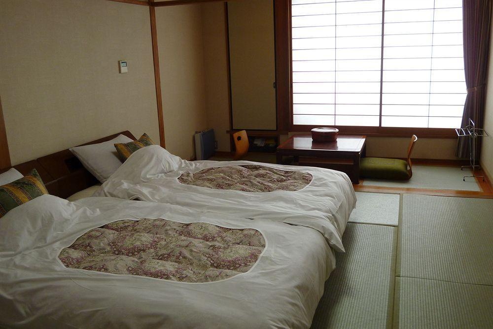 Miyajima Hotel New Kotobuki Hatsukaichi Eksteriør billede